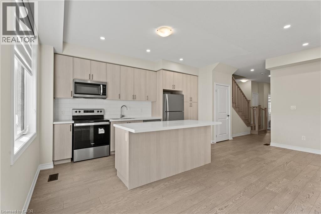 8 Linden Park Lane, Hamilton, Ontario  L9A 1Y1 - Photo 5 - 40776515