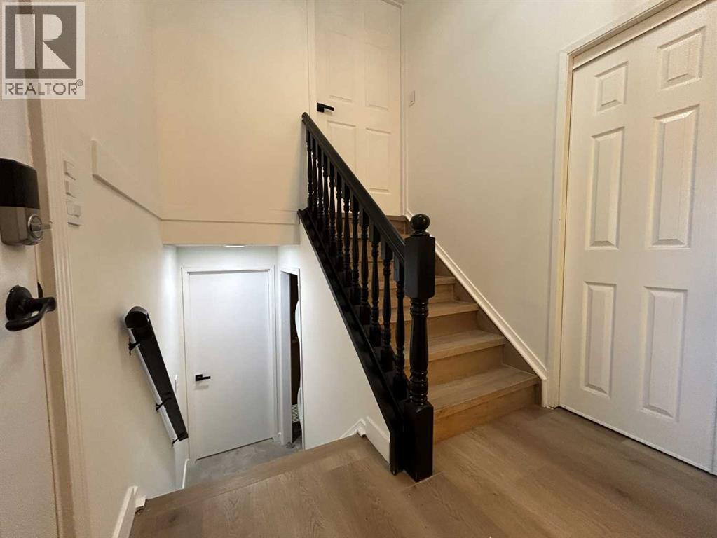 344 Templeview Drive Ne, Calgary, Alberta  T1Y 3W4 - Photo 3 - A2262479