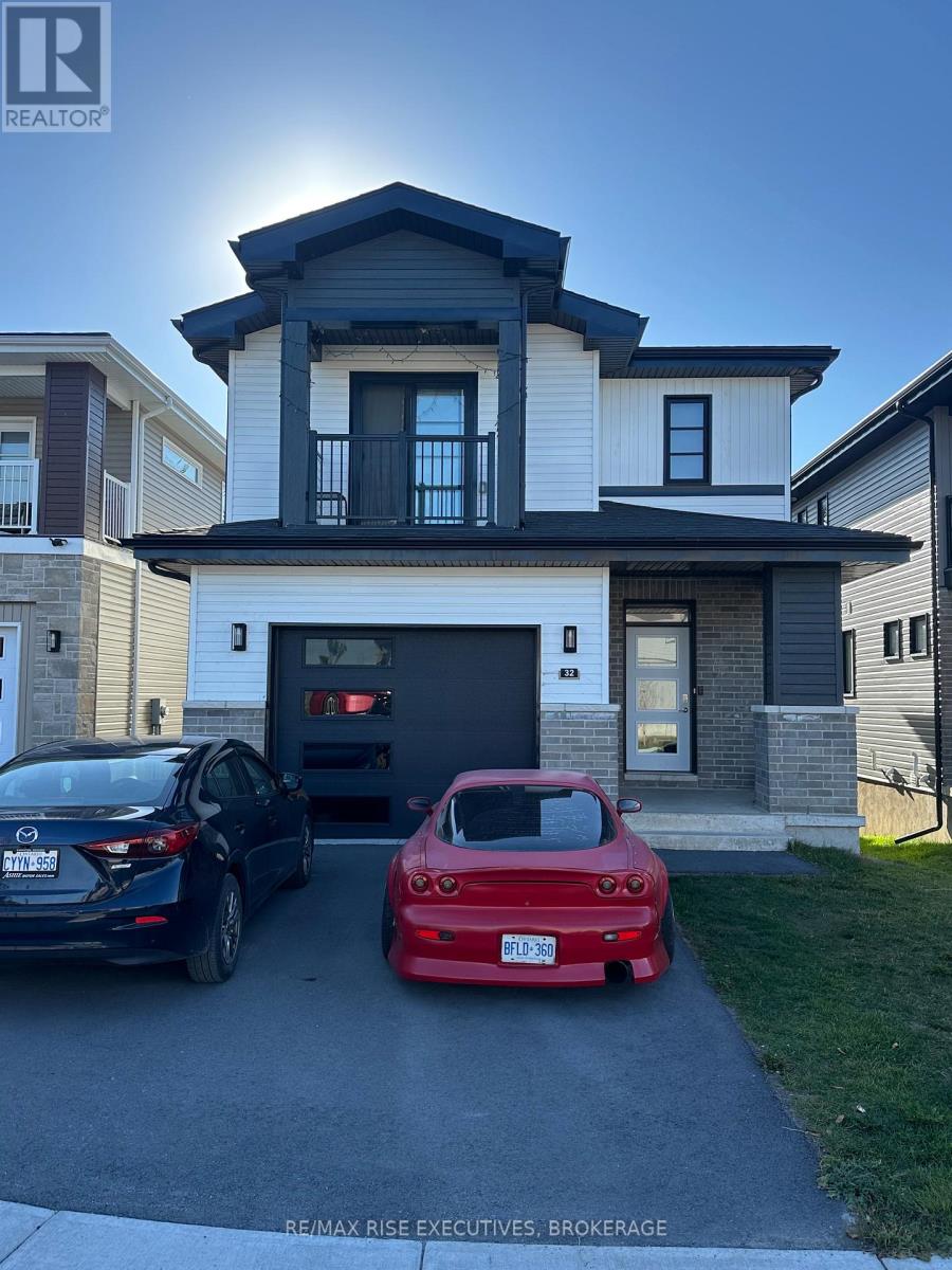 32 Erie Court, Loyalist, Ontario  K7N 0E3 - Photo 1 - X12447985