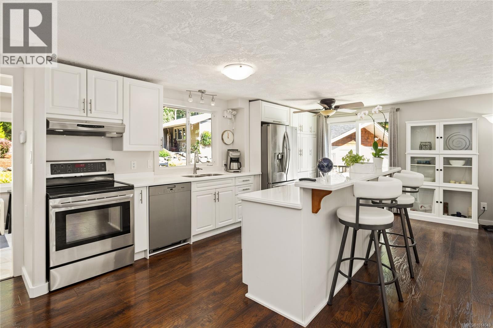 3061 Renfrew Rd, Shawnigan Lake, British Columbia  V8H 2E4 - Photo 6 - 1014049