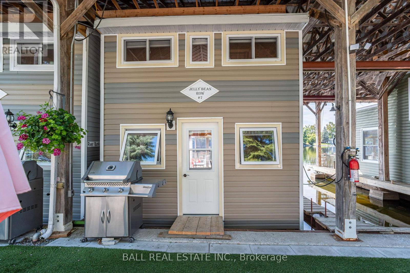 71 Front Street E, Kawartha Lakes, Ontario  K0M 1A0 - Photo 37 - X12447974
