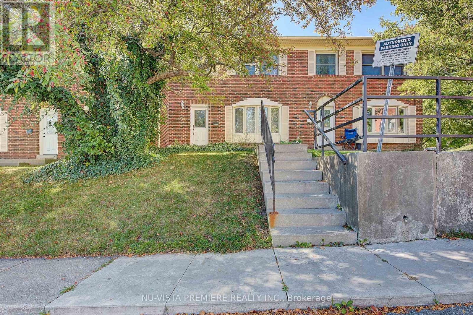 374 HOMESTEAD COURT, London North, Ontario