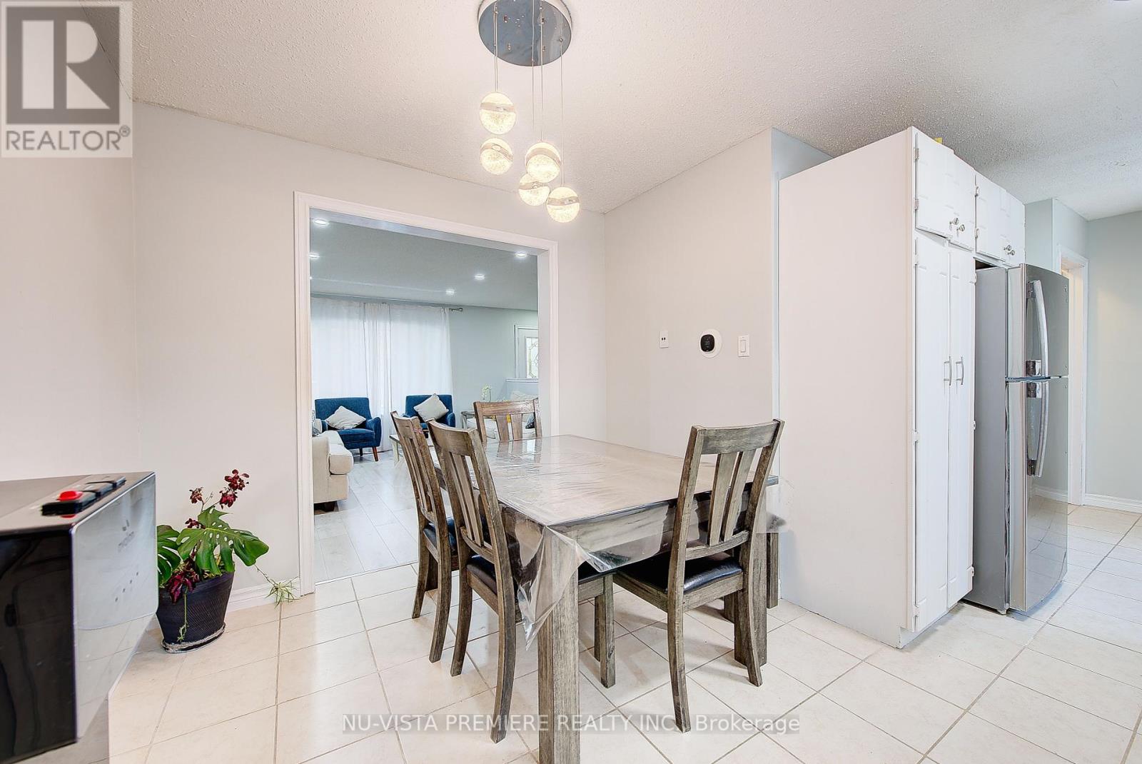 374 Homestead Court, London North, Ontario  N6G 2E9 - Photo 15 - X12448000