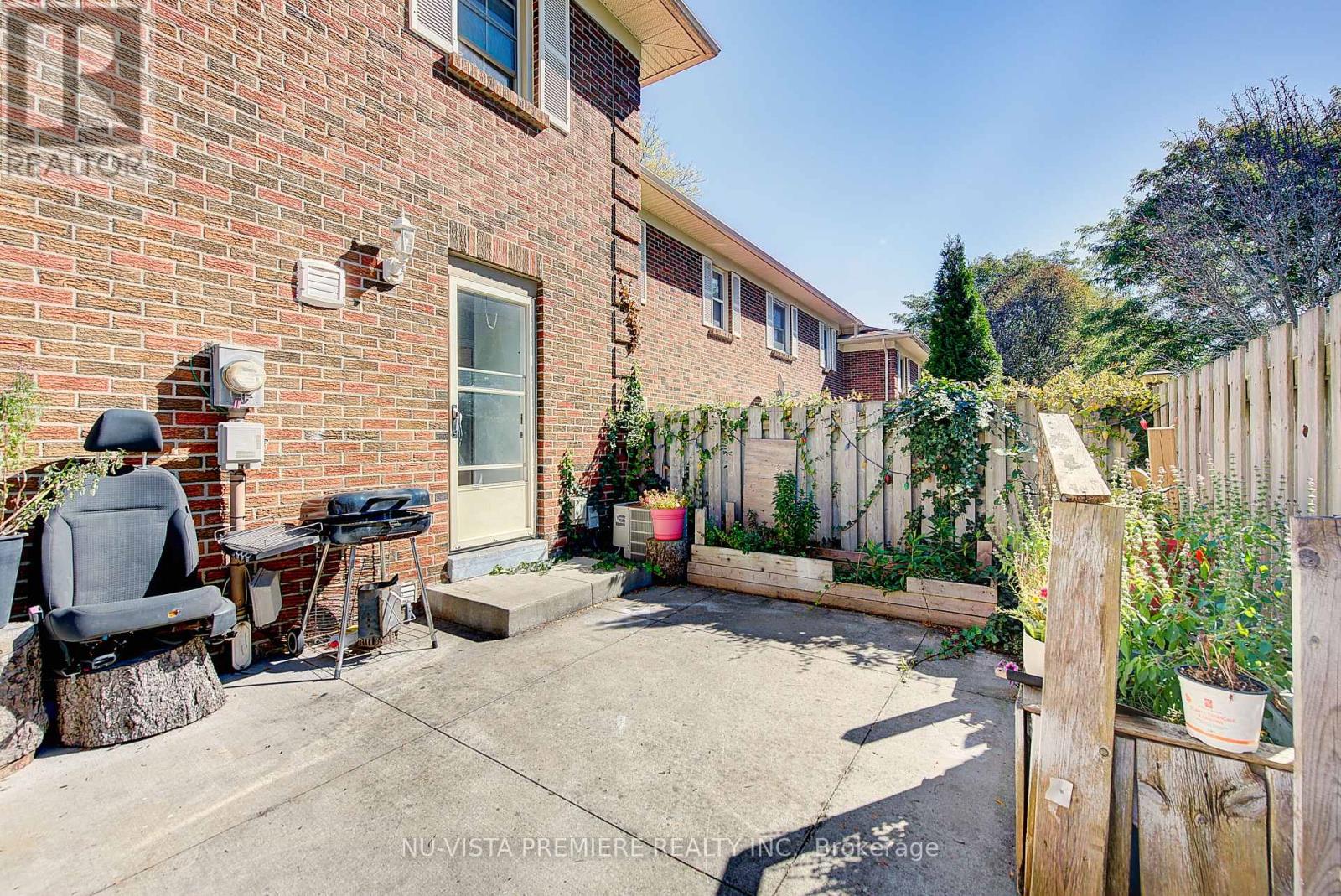 374 Homestead Court, London North, Ontario  N6G 2E9 - Photo 31 - X12448000