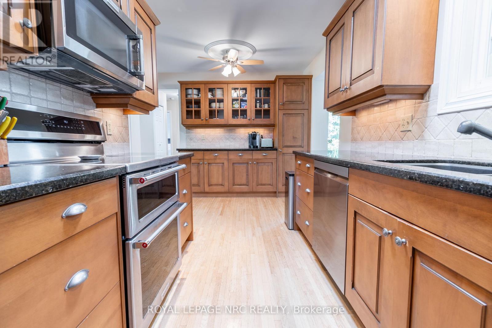 189 William Street, Niagara-On-The-Lake, Ontario  L0S 1J0 - Photo 8 - X12446708