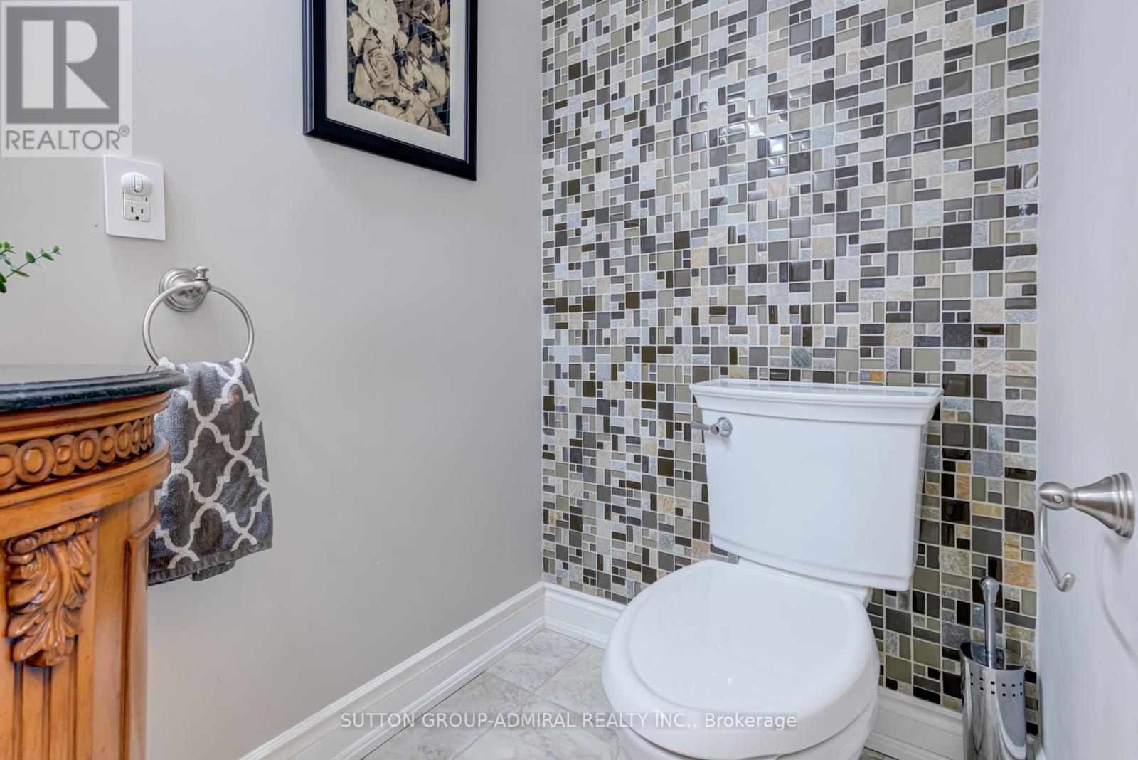 103 Neilson Drive, Toronto, Ontario  M9C 1W1 - Photo 18 - W12441262