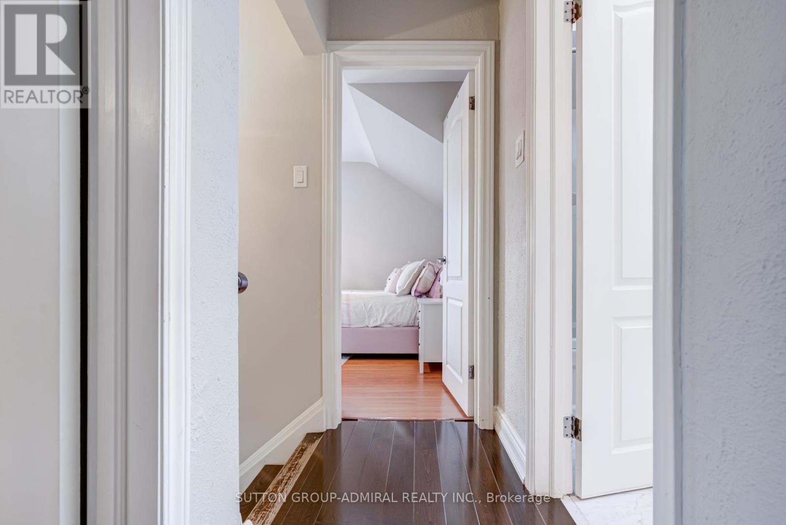 103 Neilson Drive, Toronto, Ontario  M9C 1W1 - Photo 26 - W12441262