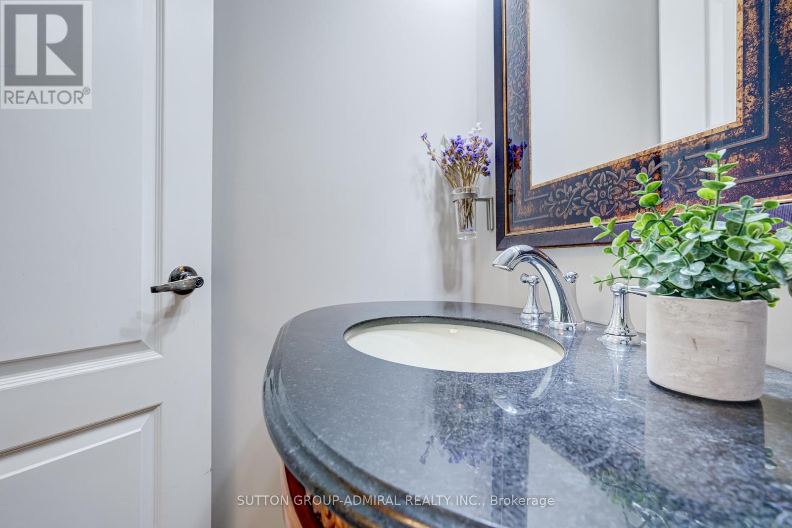 103 Neilson Drive, Toronto, Ontario  M9C 1W1 - Photo 17 - W12441262