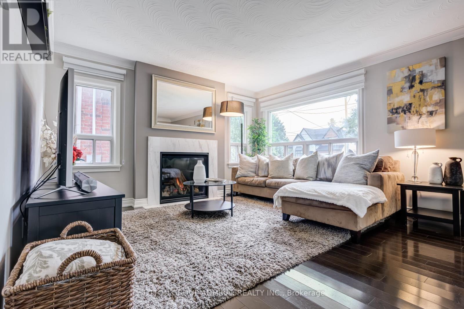 103 Neilson Drive, Toronto, Ontario  M9C 1W1 - Photo 7 - W12441262