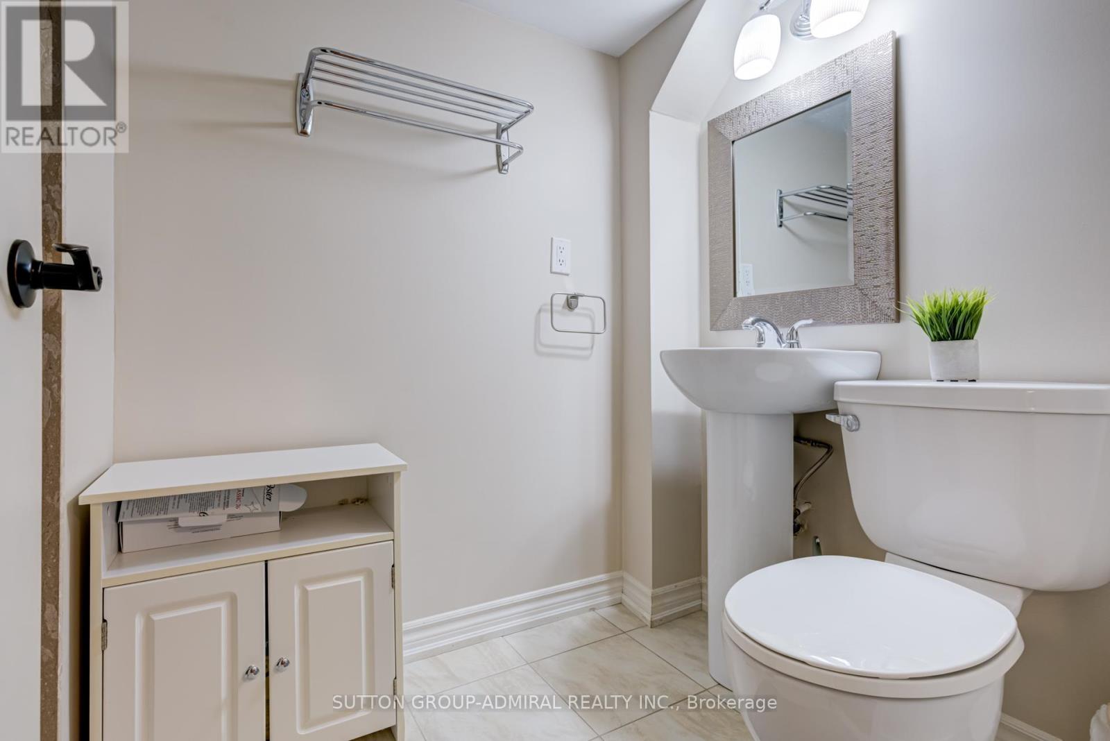 103 Neilson Drive, Toronto, Ontario  M9C 1W1 - Photo 36 - W12441262