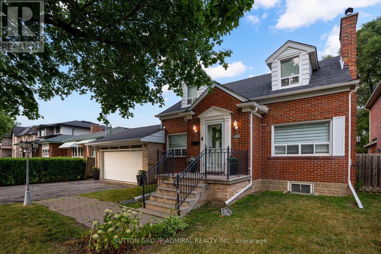 103 Neilson Drive, Toronto, Ontario  M9C 1W1 - Photo 3 - W12441262