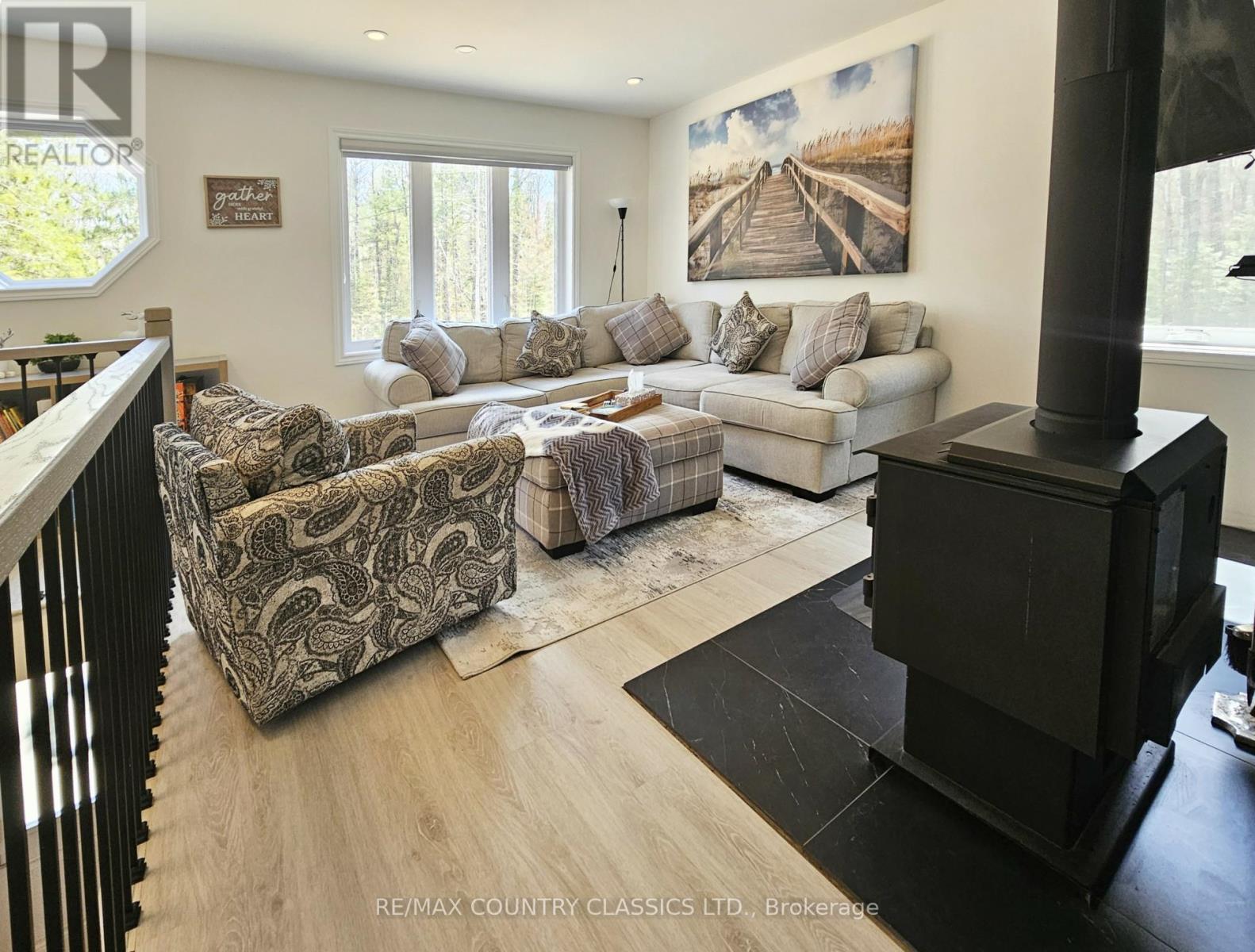 237 Grunwald Road, Madawaska Valley, Ontario  K0J 1B0 - Photo 7 - X12448065