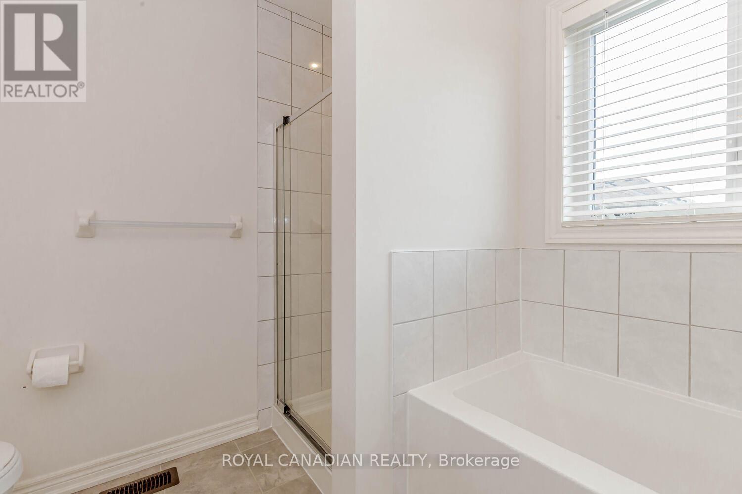 1467 Pratt Heights, Milton, Ontario  L9E 1J3 - Photo 26 - W12447910