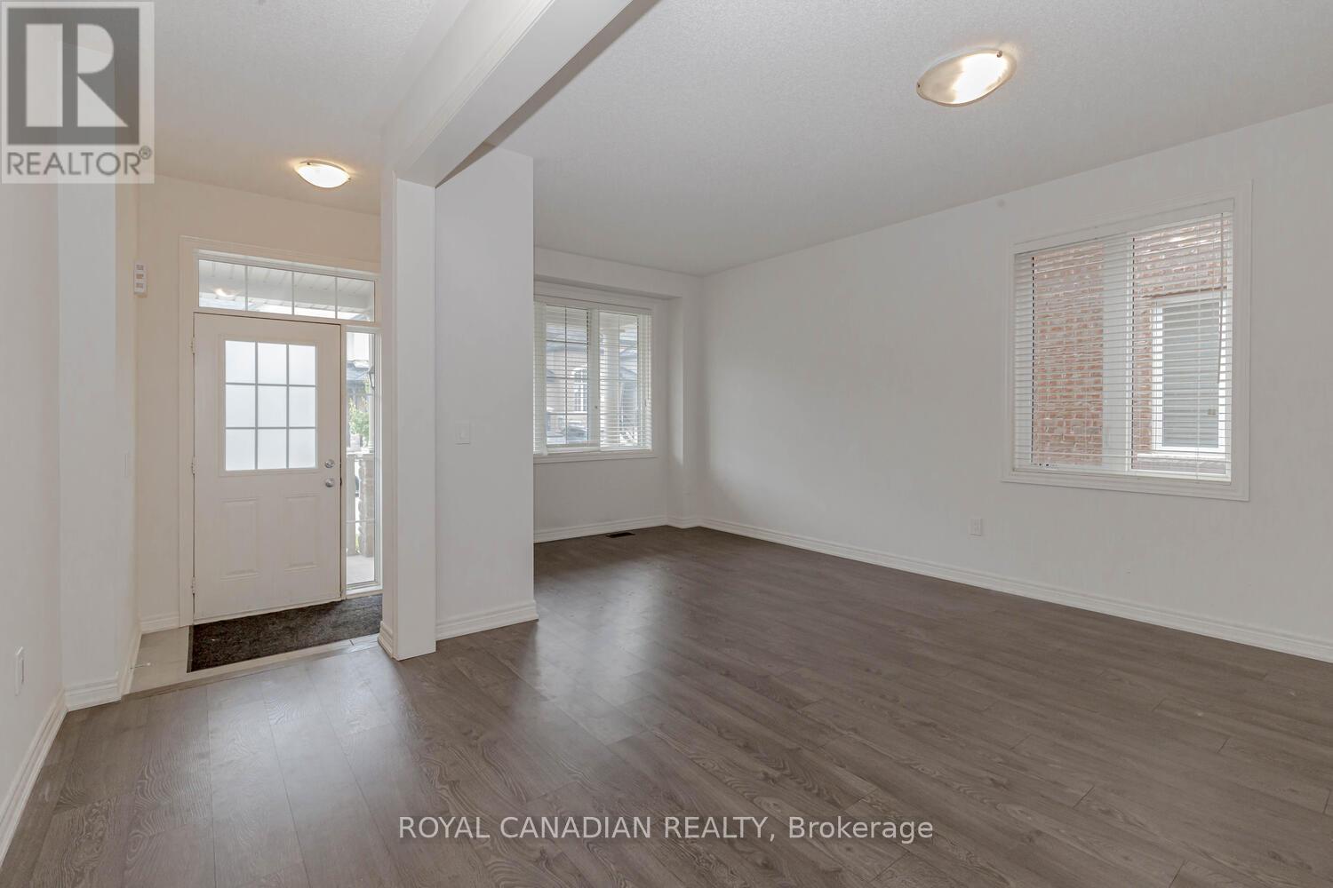 1467 Pratt Heights, Milton, Ontario  L9E 1J3 - Photo 6 - W12447910