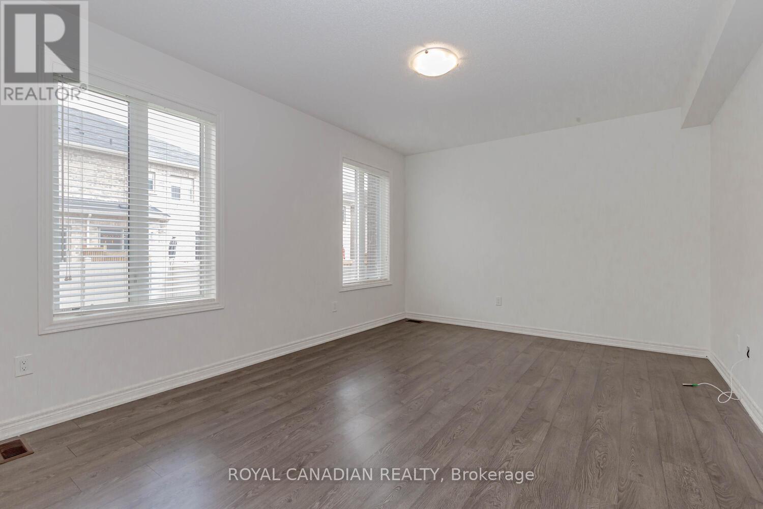 1467 Pratt Heights, Milton, Ontario  L9E 1J3 - Photo 9 - W12447910