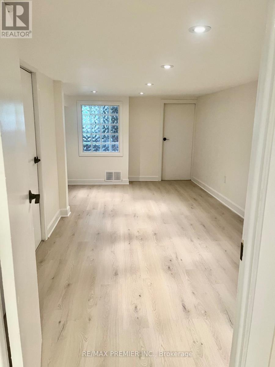 Bsmt - 551 Saint Clarens Avenue, Toronto, Ontario  M6H 3W6 - Photo 9 - W12447917