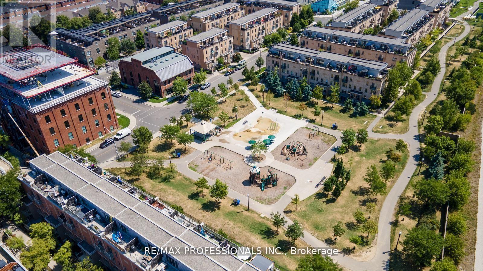 70 - 55 Turntable Crescent, Toronto, Ontario  M6H 4K8 - Photo 19 - W12447931
