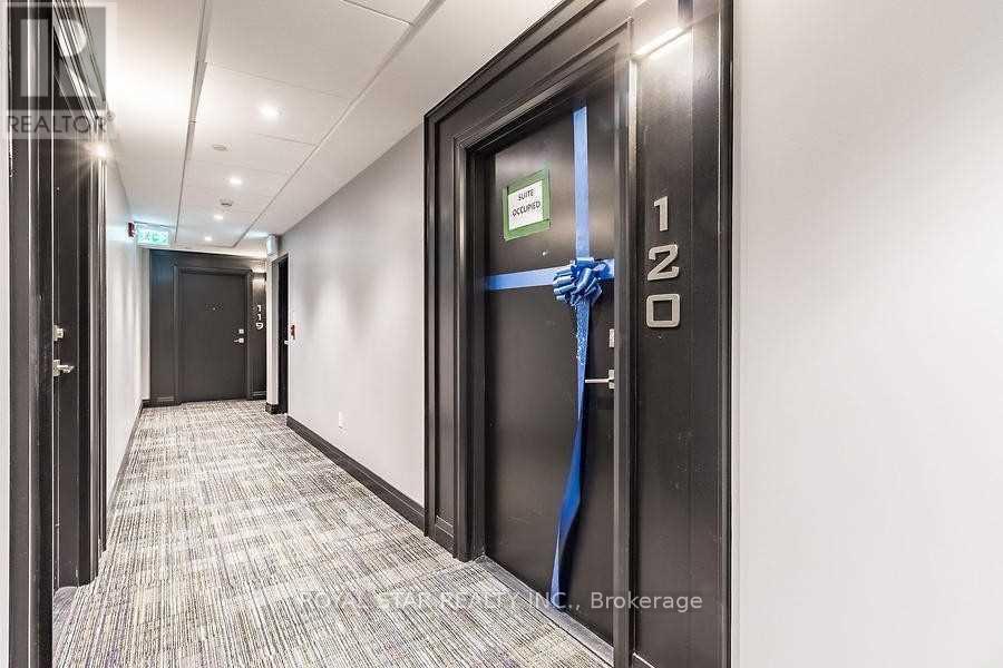 120 - 200 Lagerfeld Drive, Brampton, Ontario  L7A 5G5 - Photo 4 - W12447955