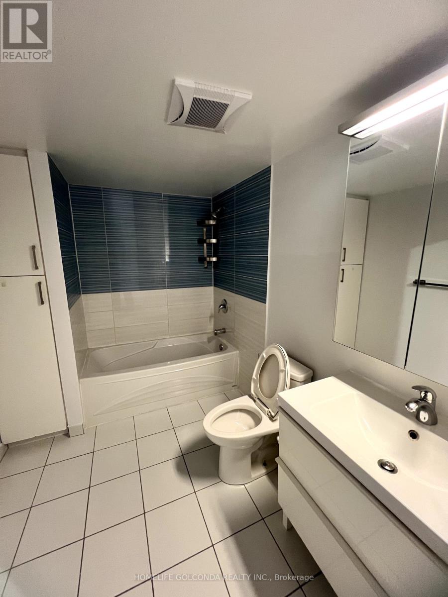 1606 - 45 Carlton Street, Toronto, Ontario  M5B 2H9 - Photo 17 - C12347058