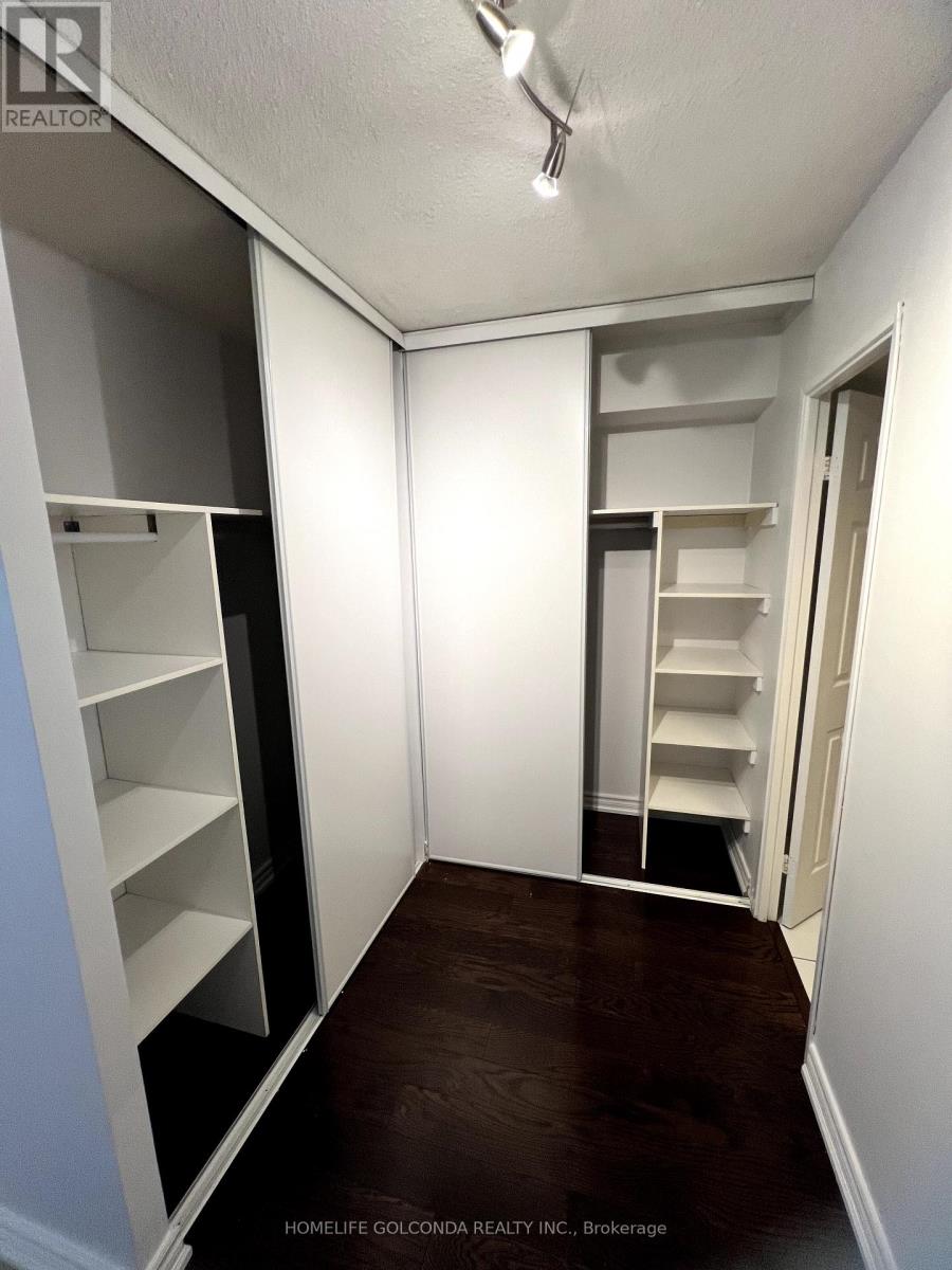 1606 - 45 Carlton Street, Toronto, Ontario  M5B 2H9 - Photo 18 - C12347058