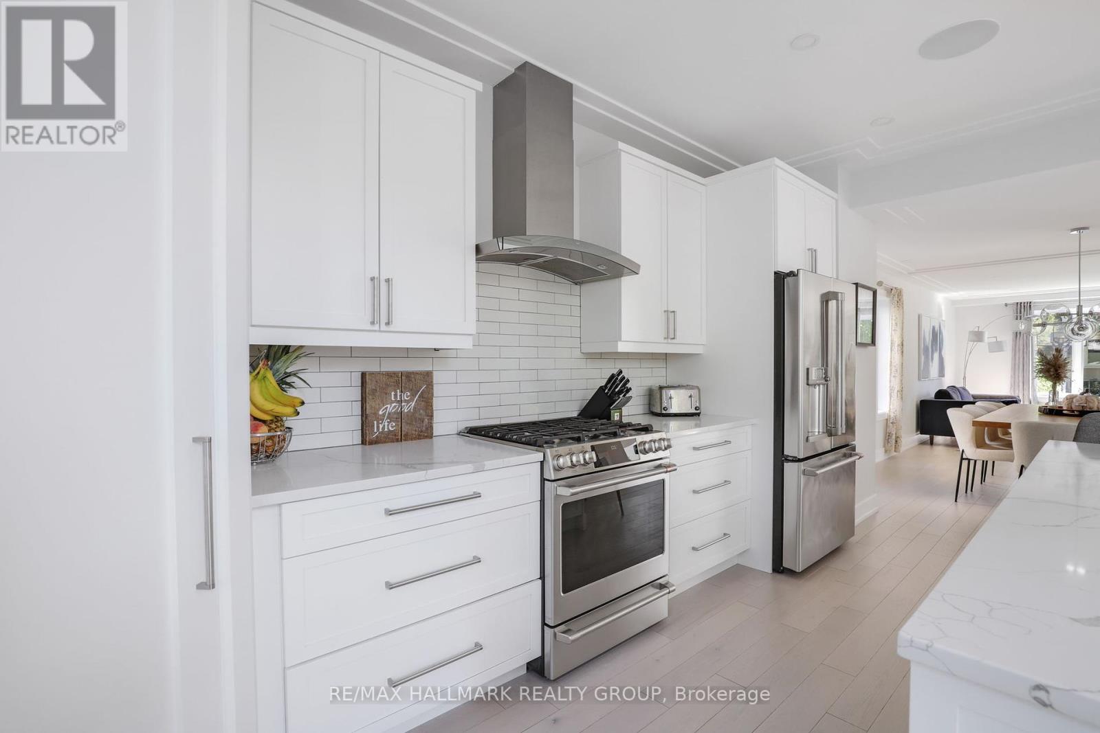 668 Mansfield Avenue, Ottawa, Ontario  K2A 2T6 - Photo 16 - X12448005