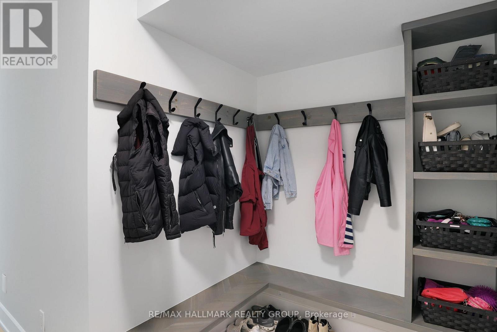668 Mansfield Avenue, Ottawa, Ontario  K2A 2T6 - Photo 23 - X12448005
