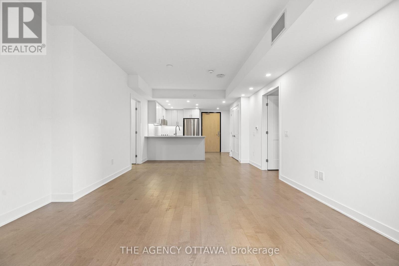 305 - 340 Queen Street, Ottawa, Ontario  K1R 0G1 - Photo 15 - X12448046