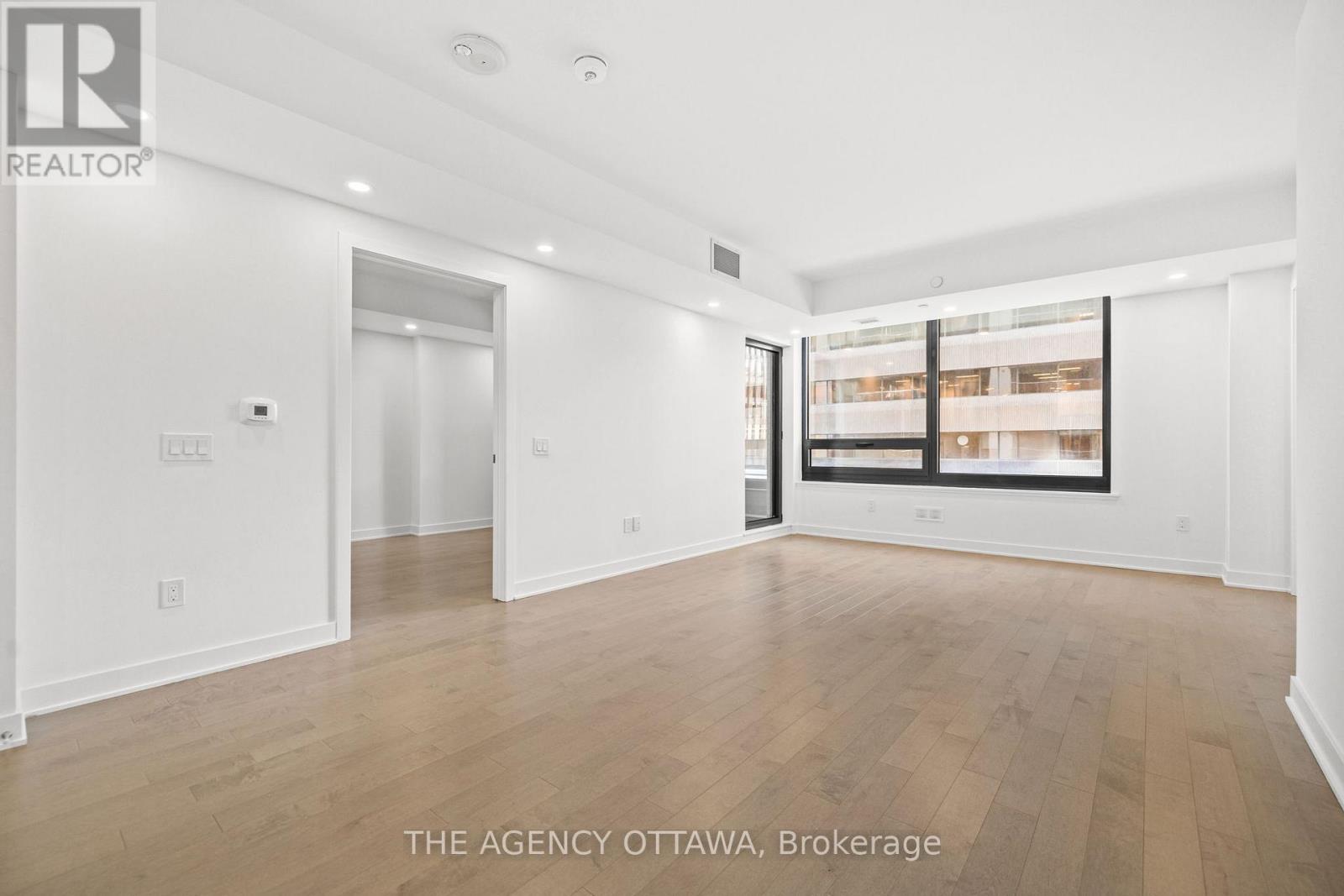 305 - 340 Queen Street, Ottawa, Ontario  K1R 0G1 - Photo 16 - X12448046