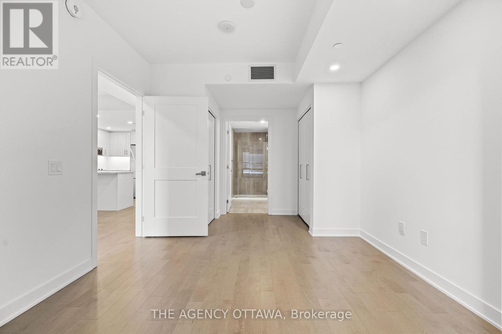 305 - 340 Queen Street, Ottawa, Ontario  K1R 0G1 - Photo 20 - X12448046