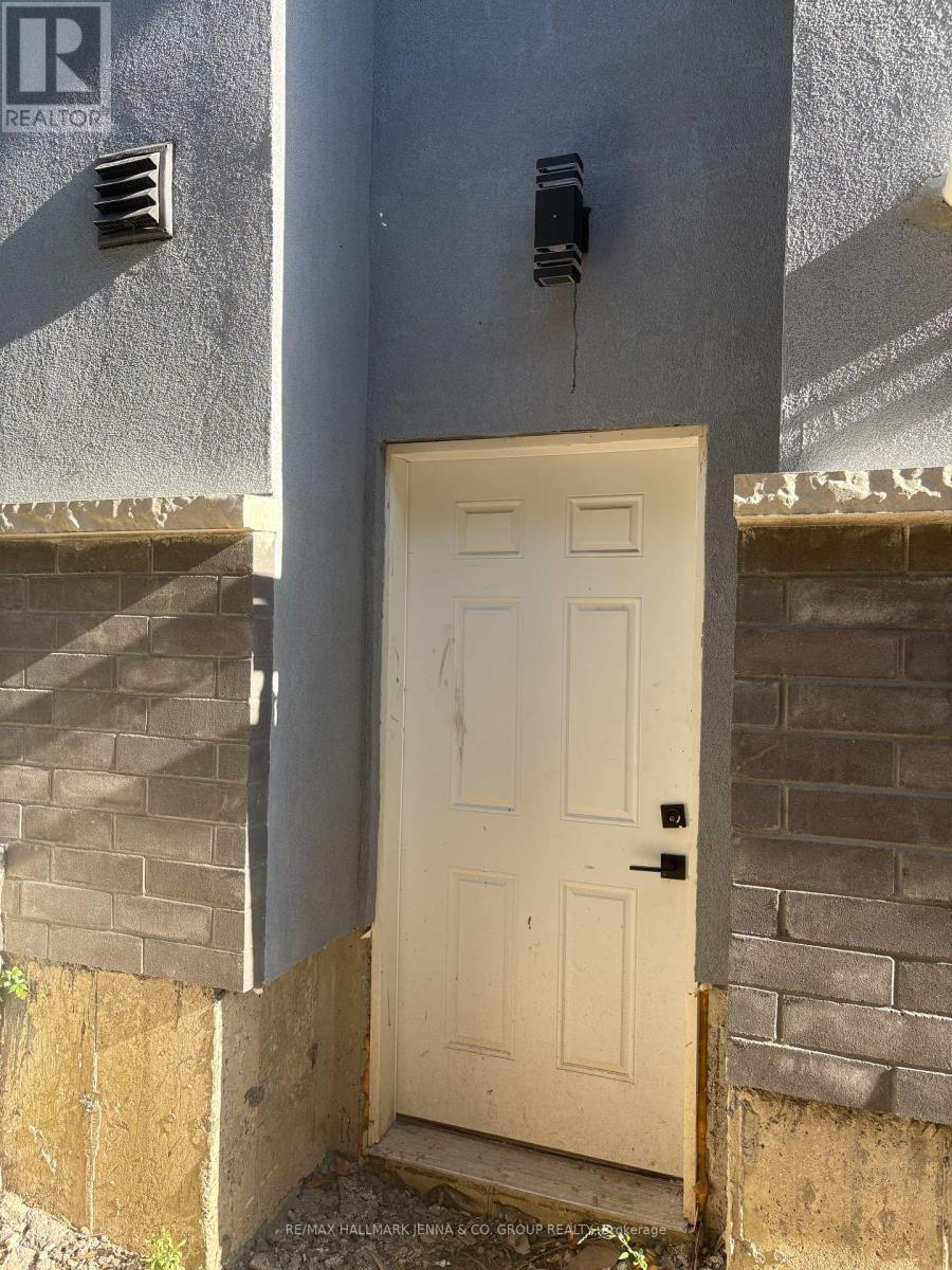 B - 14 BELLEVIEW DRIVE, Ottawa, Ontario