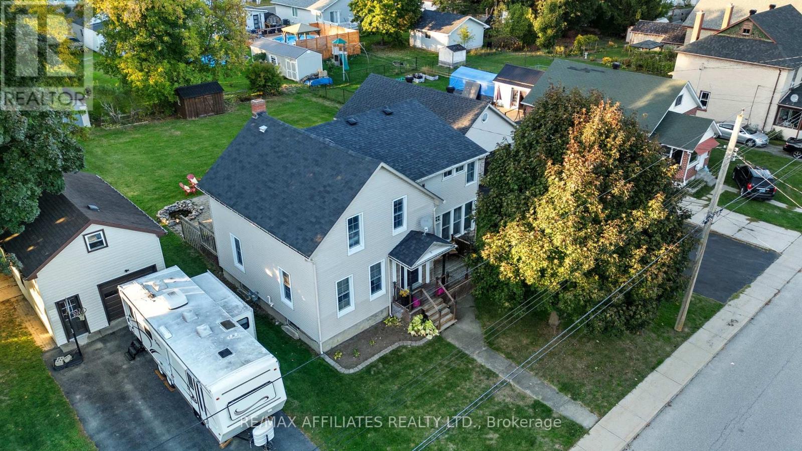 174 Park Street W, Prescott, Ontario  K0E 1T0 - Photo 13 - X12448074