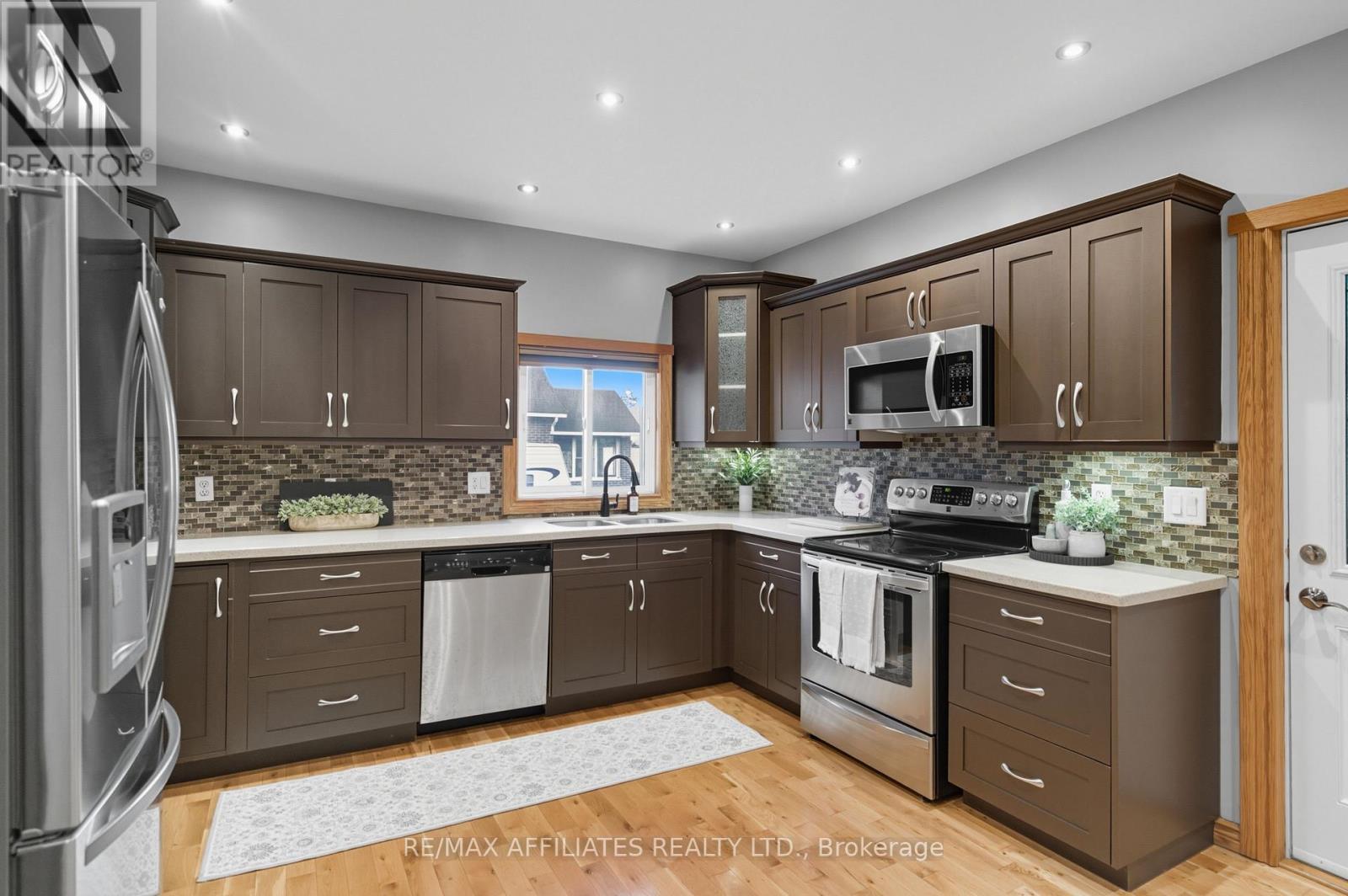 174 Park Street W, Prescott, Ontario  K0E 1T0 - Photo 26 - X12448074