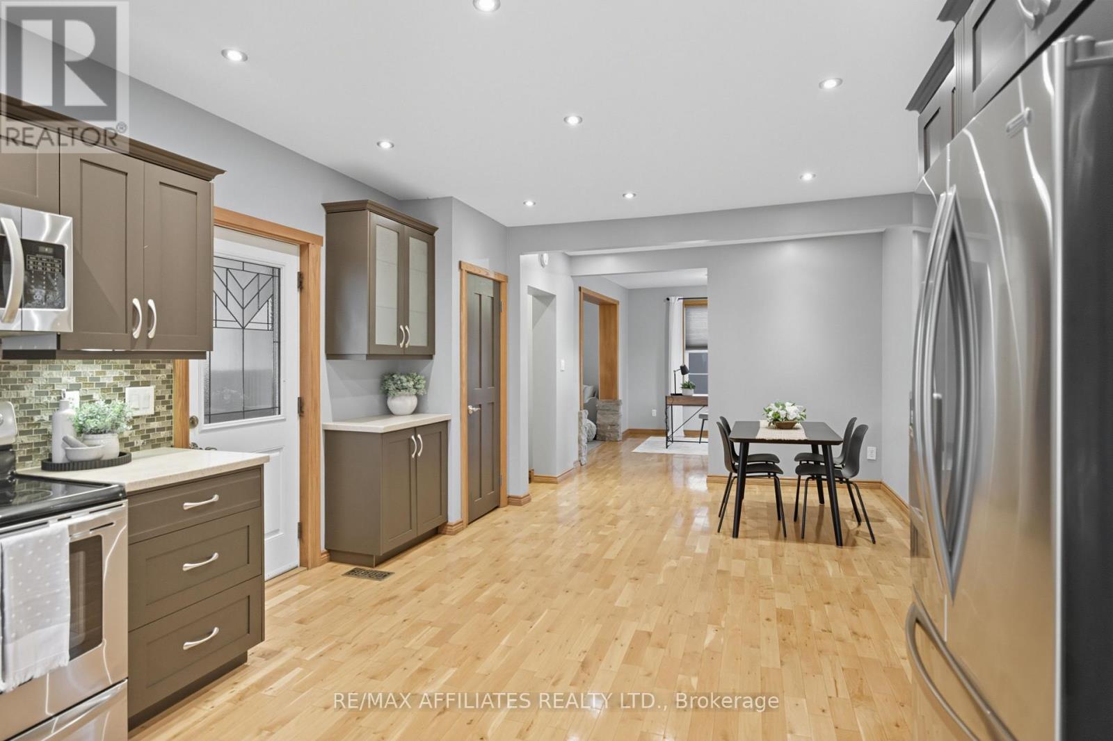 174 Park Street W, Prescott, Ontario  K0E 1T0 - Photo 30 - X12448074
