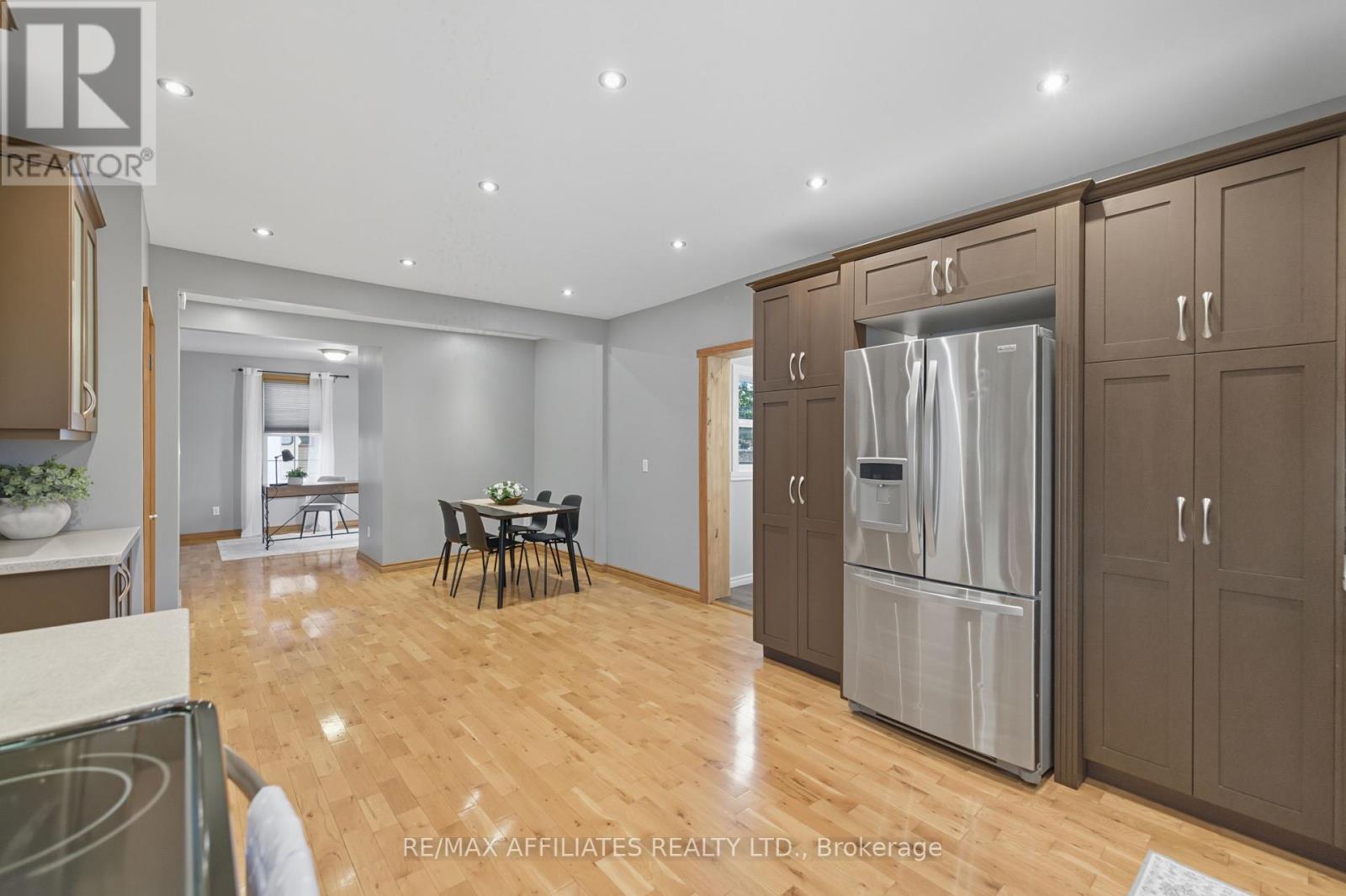 174 Park Street W, Prescott, Ontario  K0E 1T0 - Photo 31 - X12448074