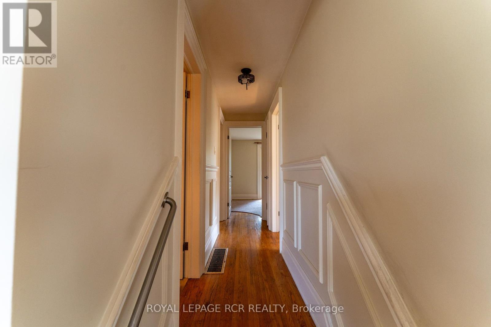 9 Dunham Crescent, Aurora, Ontario  L4G 2V3 - Photo 15 - N12421987