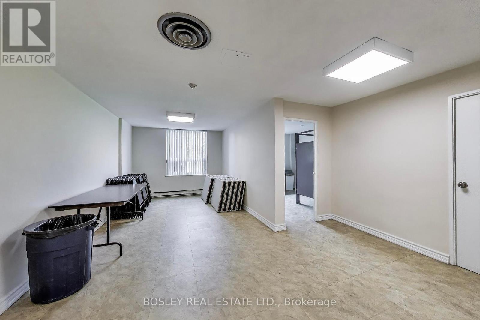 1409 - 61 Richview Road, Toronto, Ontario  M9A 4M8 - Photo 31 - W12300447
