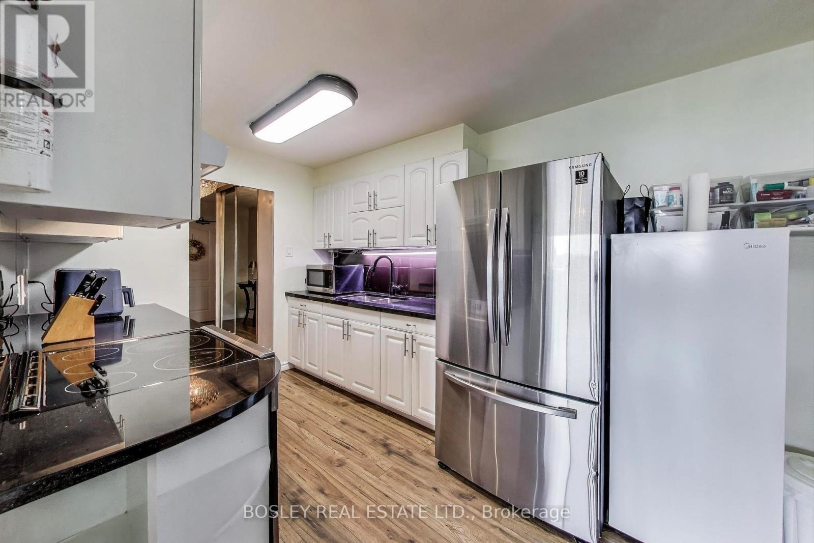 1409 - 61 Richview Road, Toronto, Ontario  M9A 4M8 - Photo 14 - W12300447
