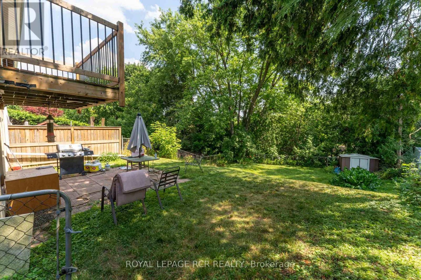 9 Dunham Crescent, Aurora, Ontario  L4G 2V3 - Photo 2 - N12421987