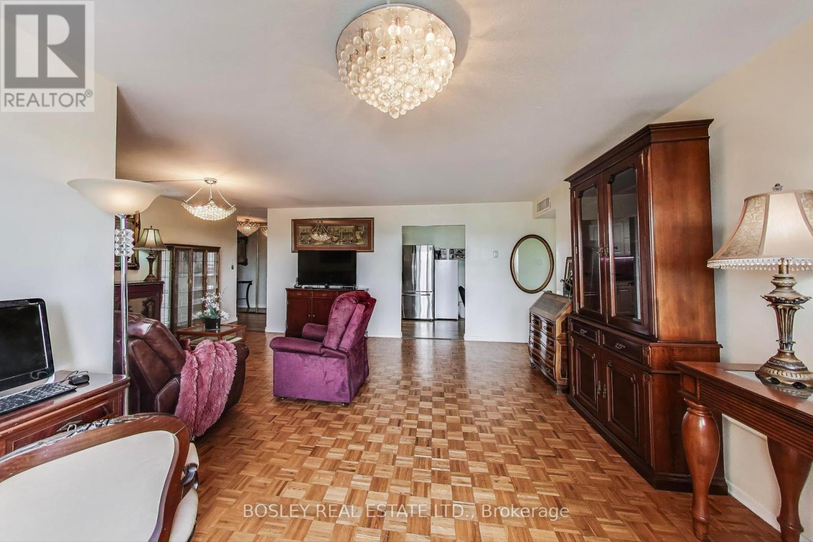 1409 - 61 Richview Road, Toronto, Ontario  M9A 4M8 - Photo 11 - W12300447