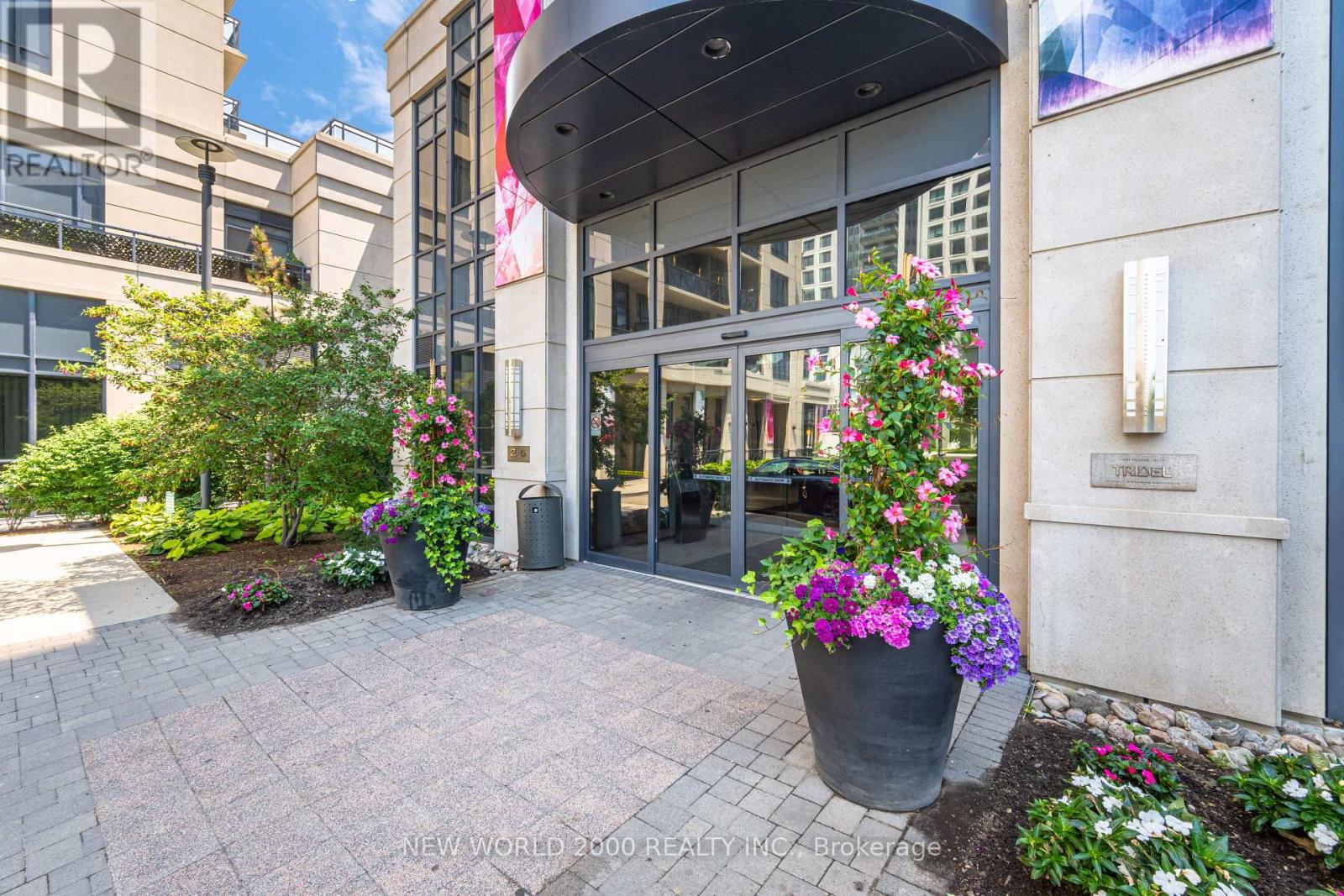 708 - 6 Eva Road, Toronto, Ontario  M9C 0B1 - Photo 2 - W12426325