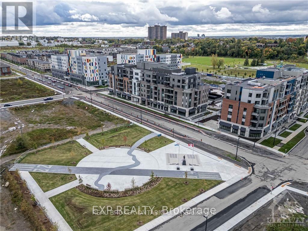 413 - 1350 Hemlock Street, Ottawa, Ontario  K1K 5C2 - Photo 3 - X12366209