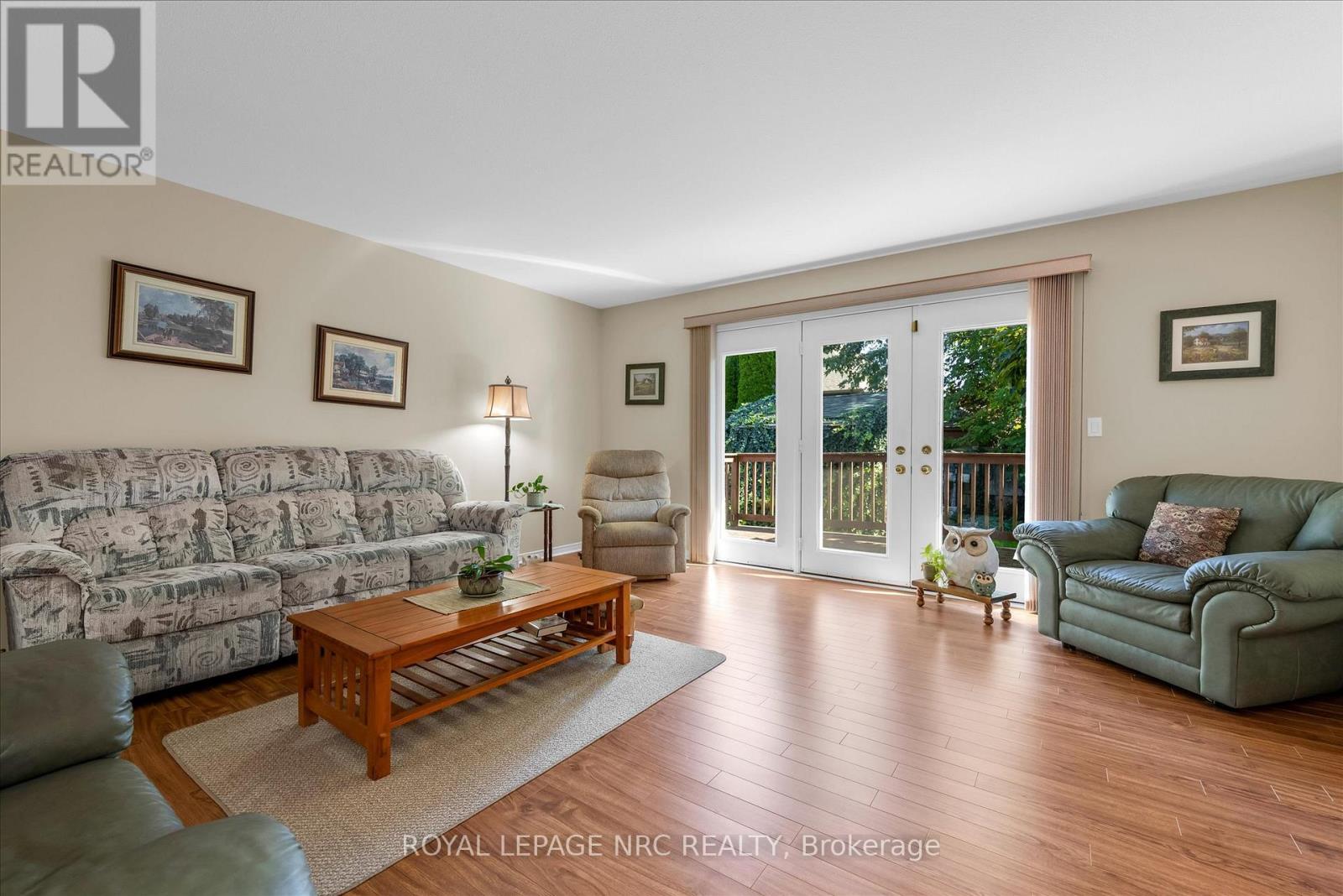 13 Tanner Drive, Pelham, Ontario  L0S 1E4 - Photo 13 - X12448073