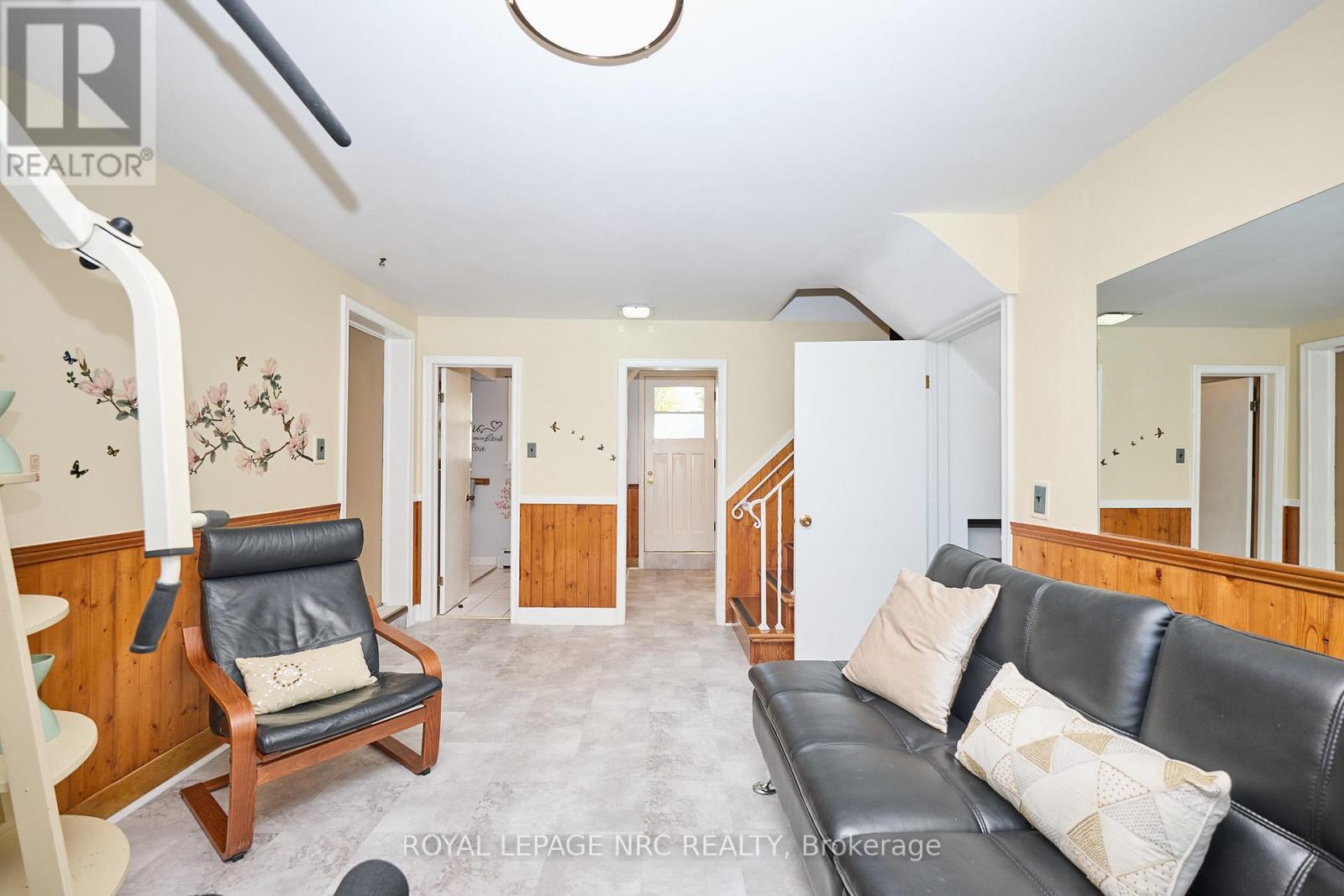 81 Riverview Boulevard, St. Catharines (Glendale/glenridge), Ontario  L2T 3L9 - Photo 36 - X12448078