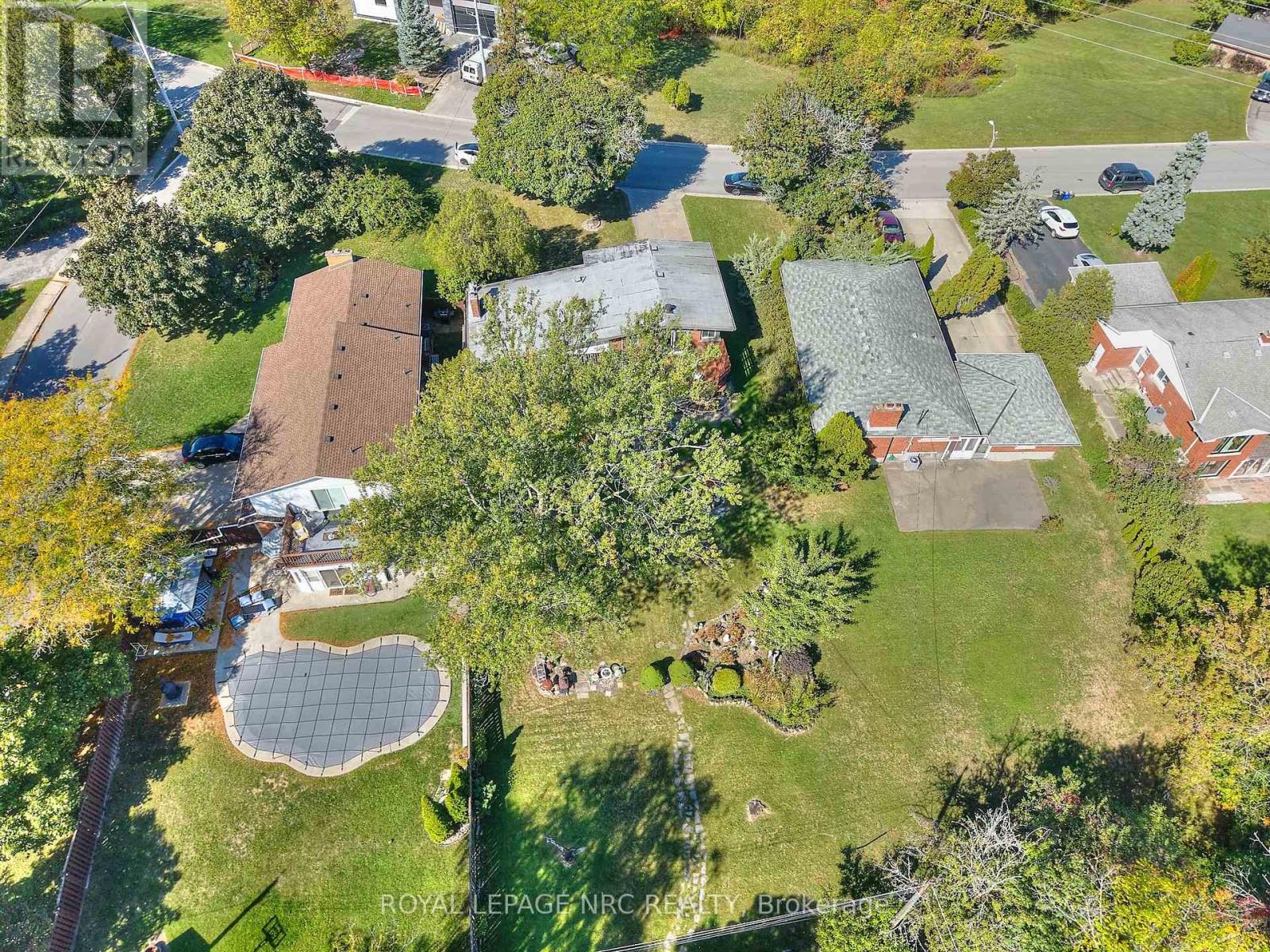 81 Riverview Boulevard, St. Catharines (Glendale/glenridge), Ontario  L2T 3L9 - Photo 43 - X12448078