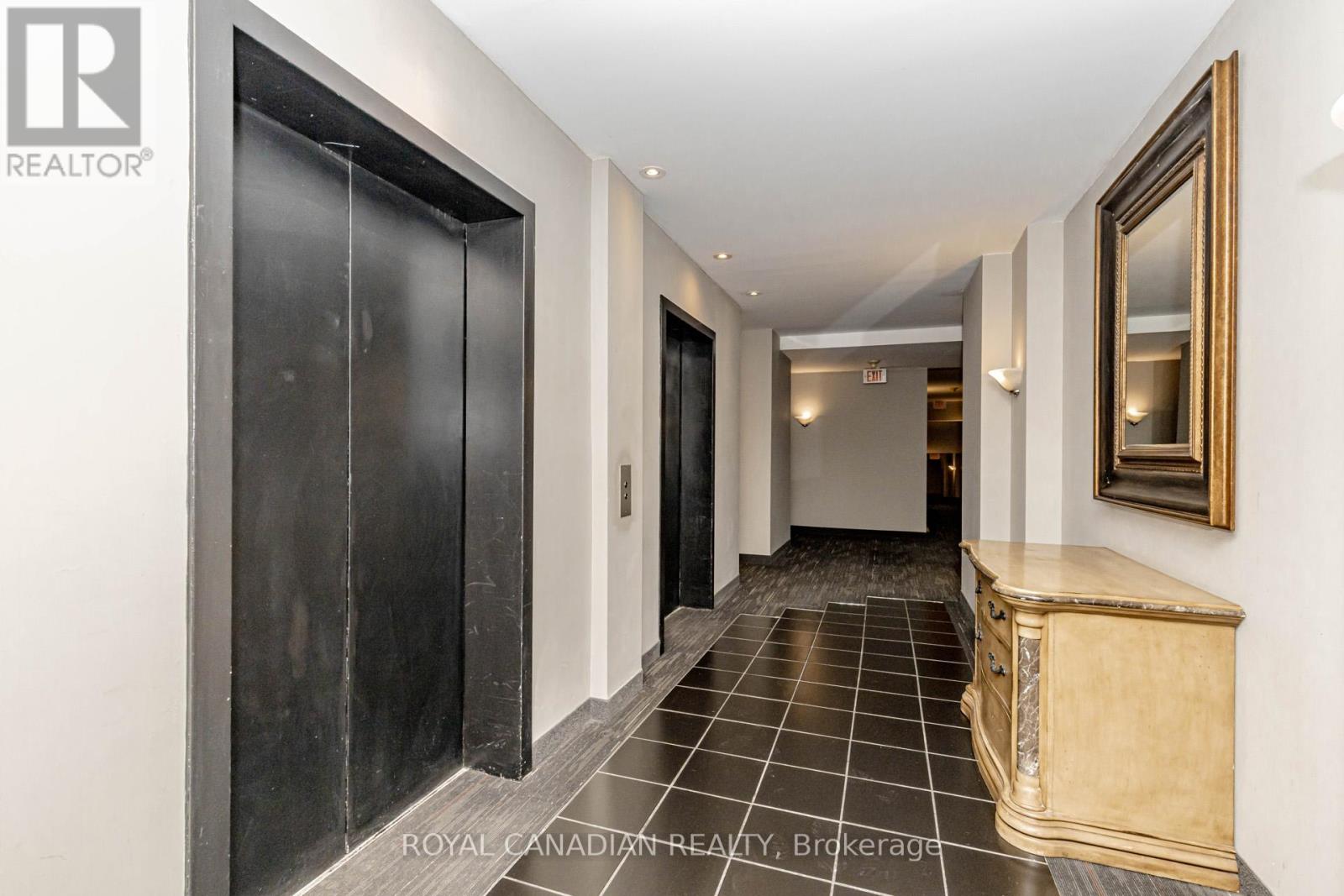 1114 - 135 James Street S, Hamilton, Ontario  L8P 2Z6 - Photo 12 - X12447958