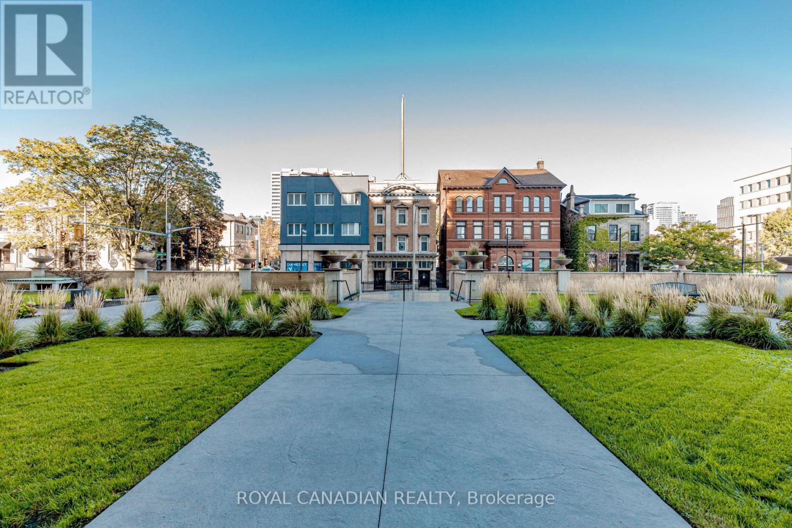 1114 - 135 James Street S, Hamilton, Ontario  L8P 2Z6 - Photo 4 - X12447958