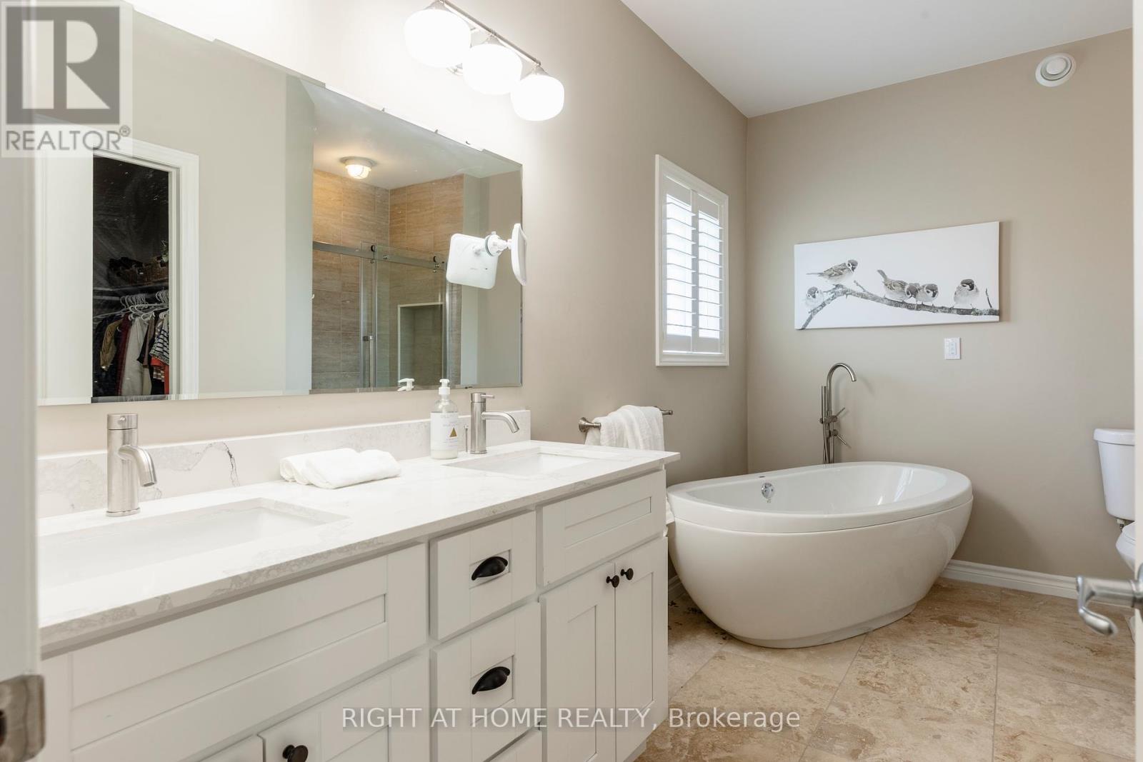 6 Bluenose Drive, Norfolk, Ontario  N0A 1N7 - Photo 18 - X12447963