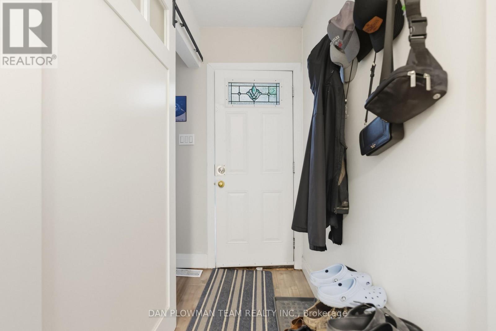 7038 Lake Street, Hamilton Township (Bewdley), Ontario  K0L 1E0 - Photo 6 - X12447965