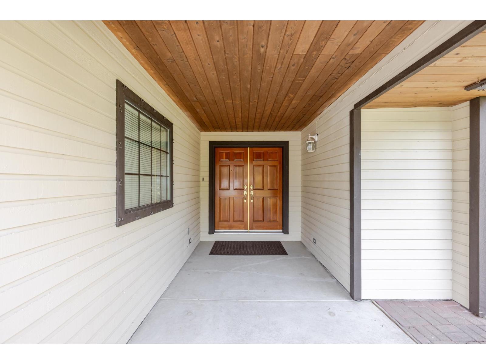 10467 Glenbrook Grove, Surrey, British Columbia  V4N 1W9 - Photo 3 - R3046393