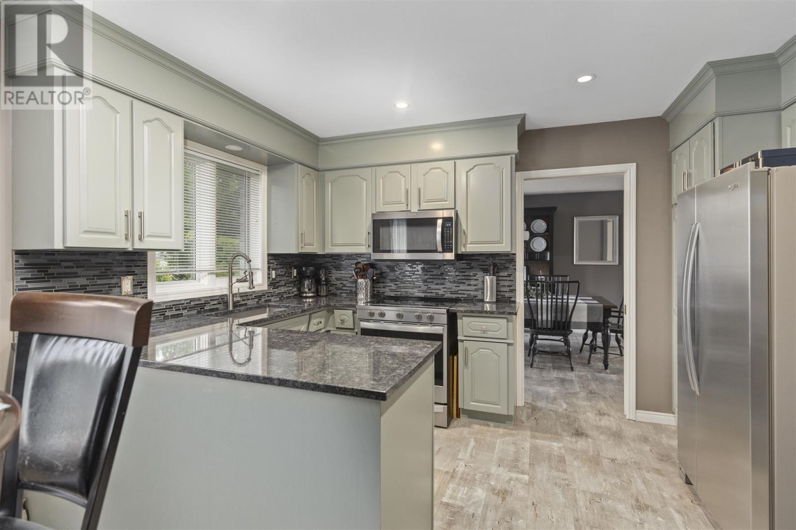 212 Promenade Dr, Sault Ste. Marie, Ontario  P6B 5J6 - Photo 9 - SM252494